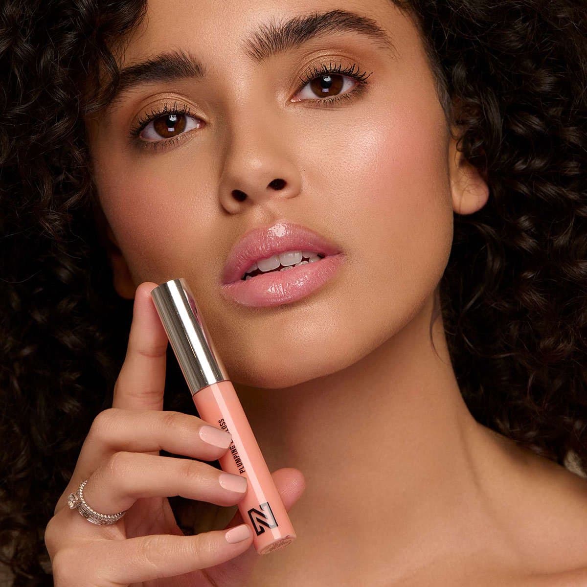 N Beauty - Plumping Lipgloss 9 ml - 004 Peach