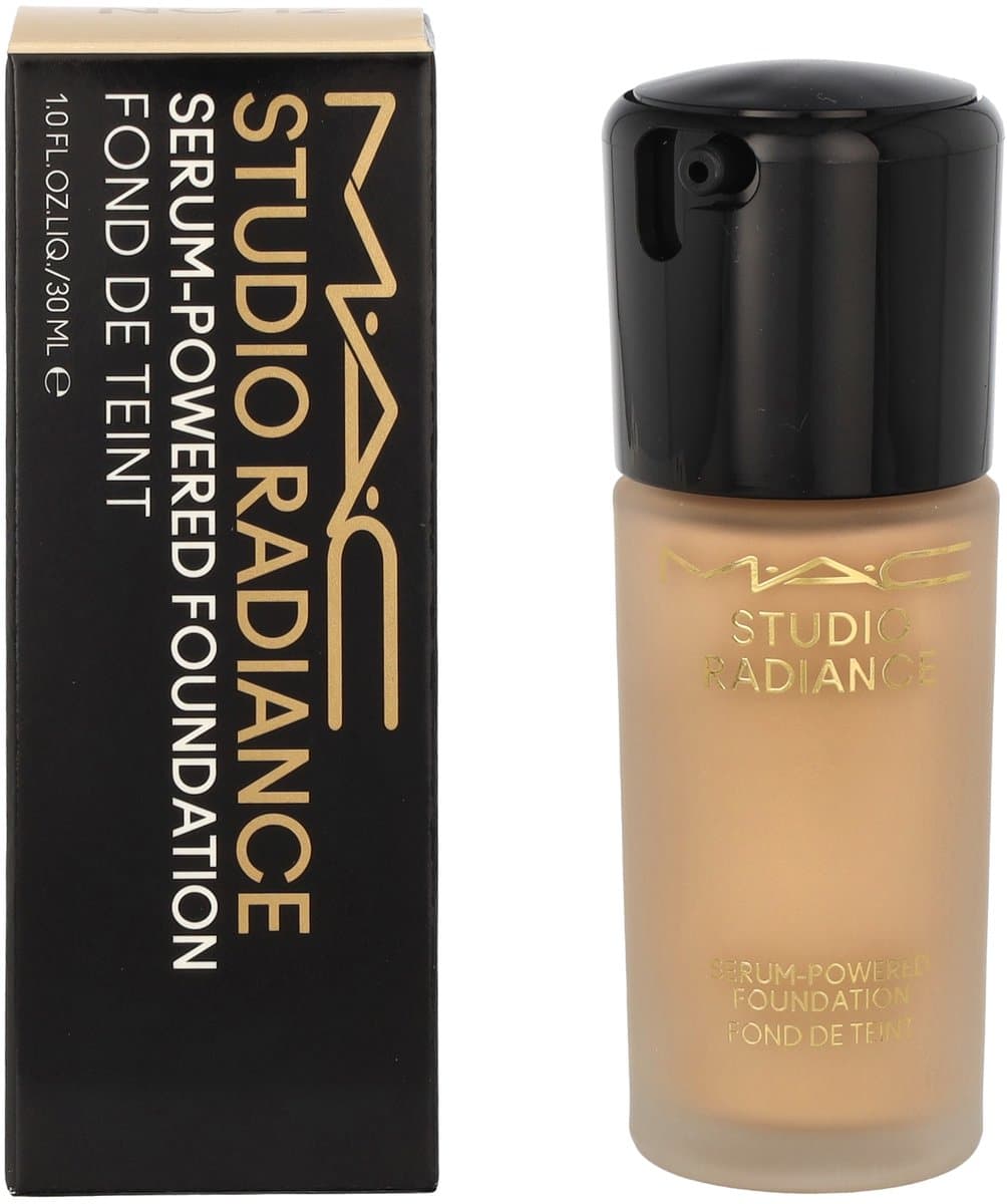 MAC Studio Radiance Serum-Powered Foundation